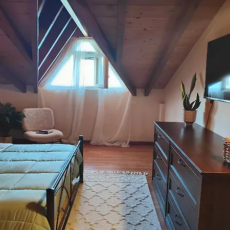 Sunrise Apartment *